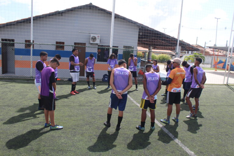 Iniciativa de Educação Física e Esportes: Revolucionando Vidas com Atividades Físicas!